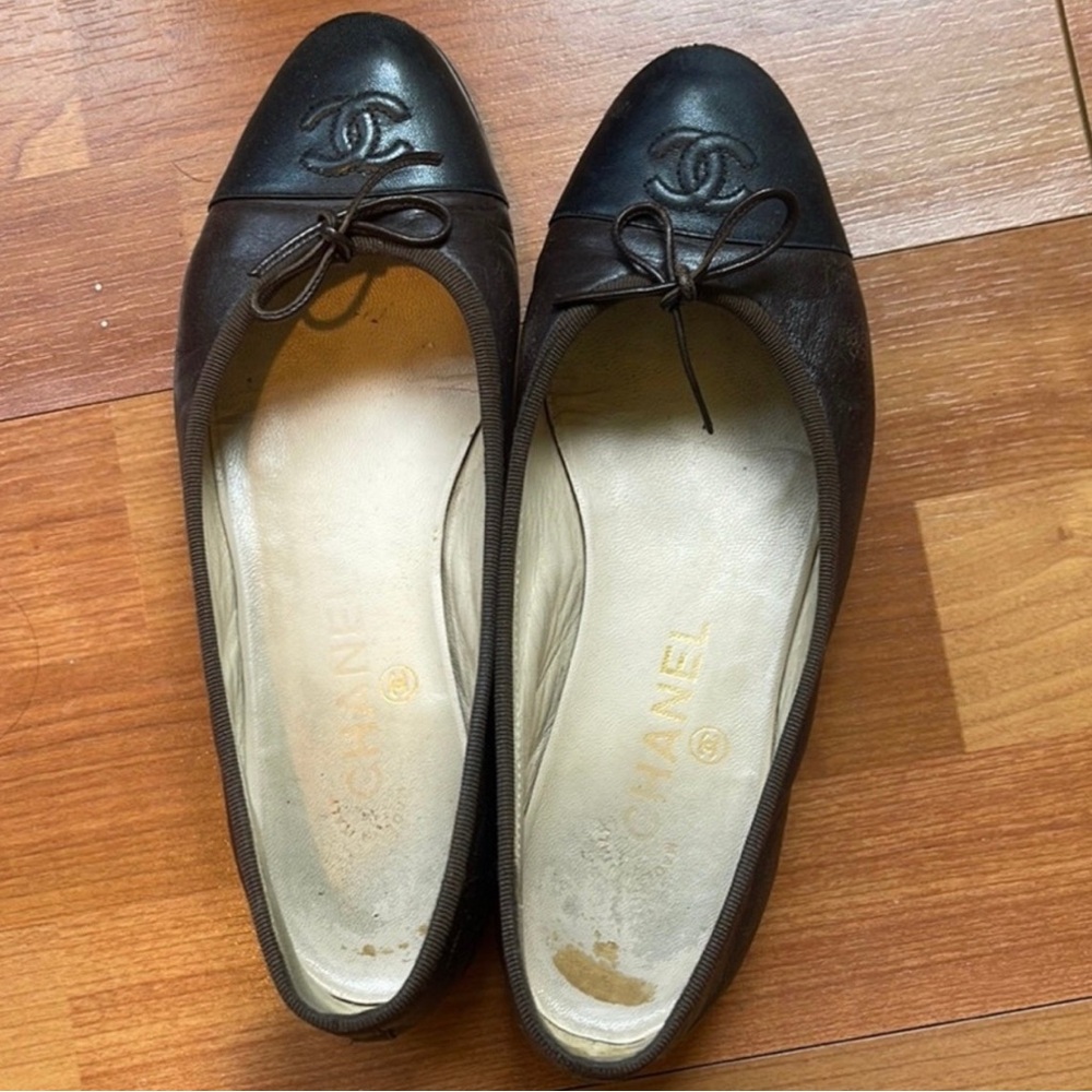 Chanel Black and Brown Women's Ballet Flats